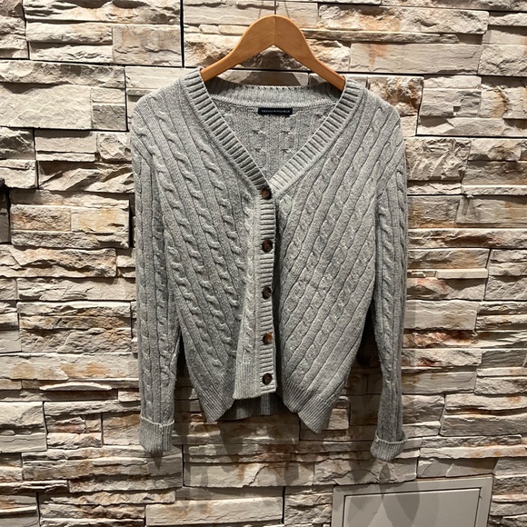 Brandy Melville Cable Knit Wool Cardigan, Color Grey,  Size M-L - Picture 3 of 4